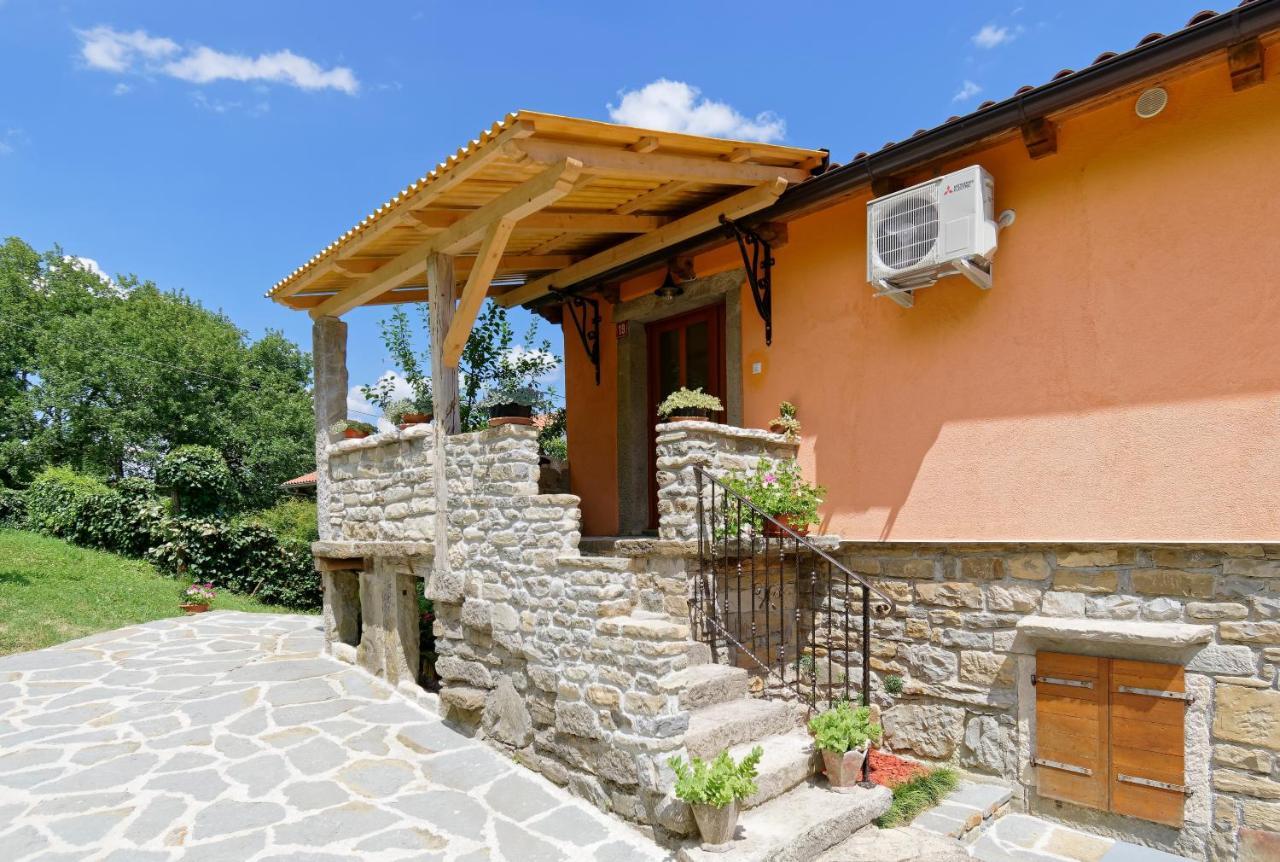 Vila Casa Mira By Rent Istria Pazin Exteriér fotografie